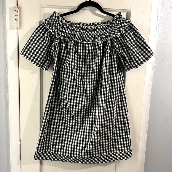 Vineyard Vines Dresses & Skirts - Vineyard Vines Gingham Mini dress S